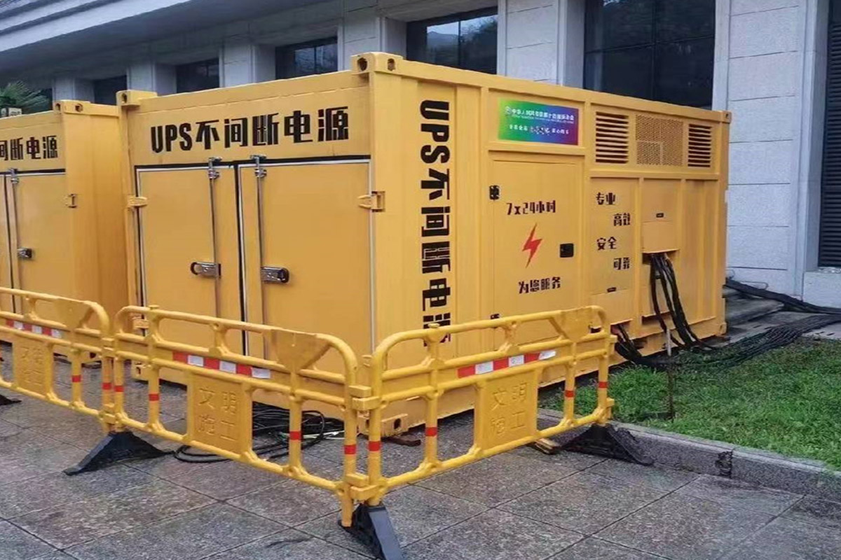 乌兰察布发电机租赁施工现场